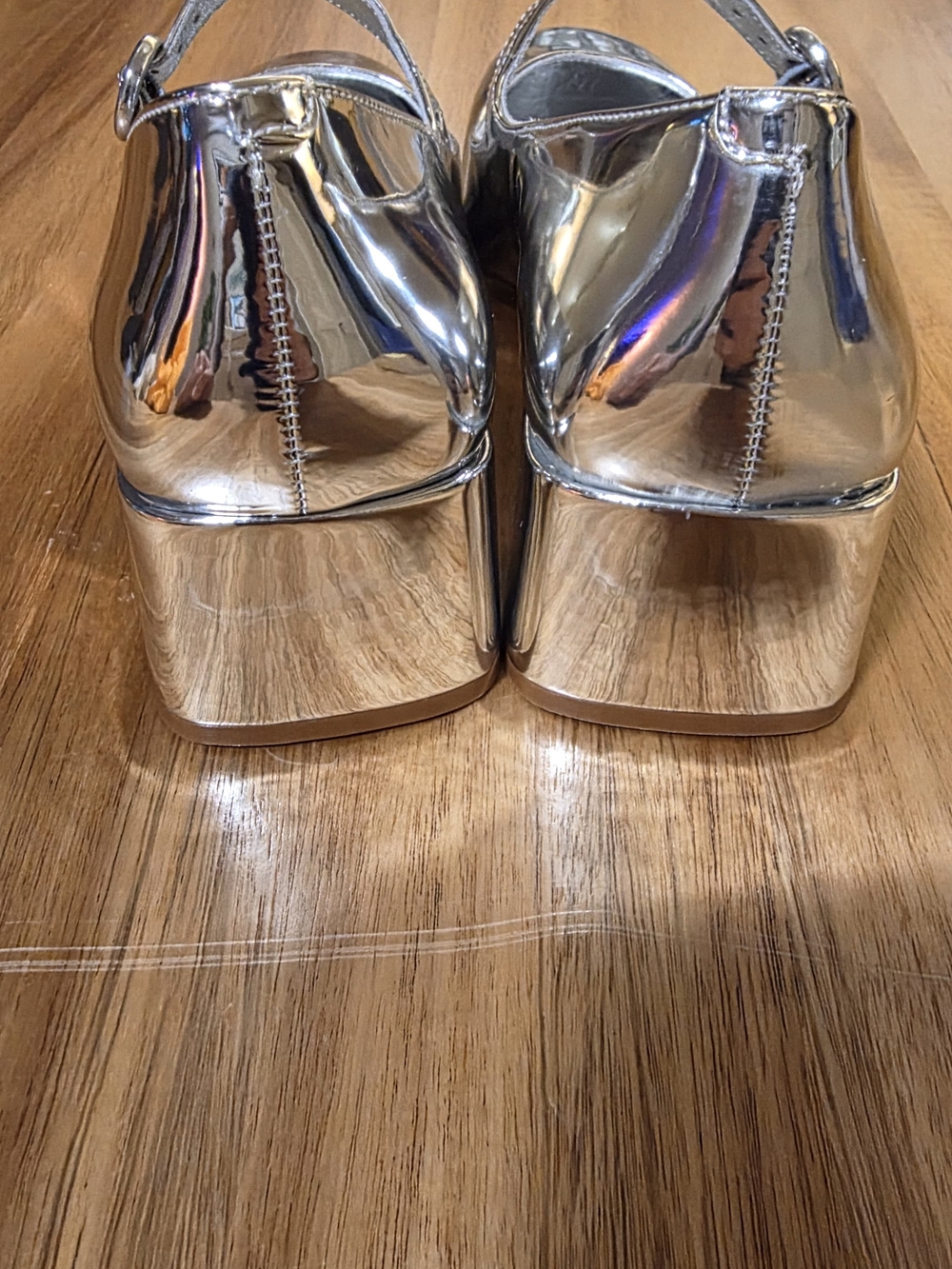 Larroude Silver Mary Jane Block Heel Pumps - Picture 4 of 9